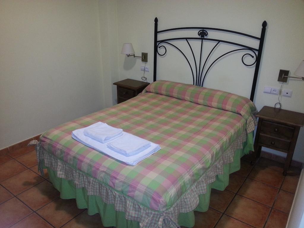 Hostal Las Tres Jotas Alcaracejos Camera foto