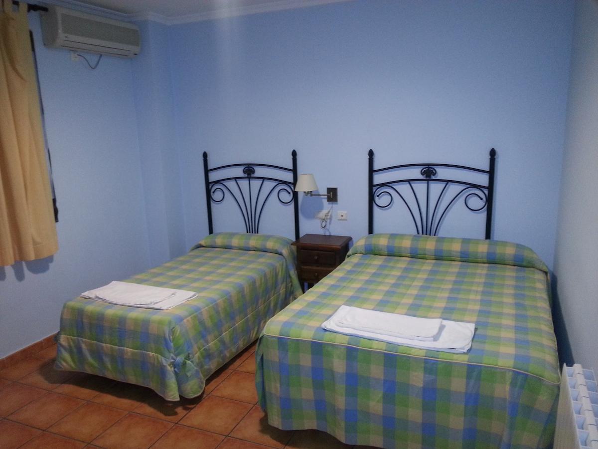 Hostal Las Tres Jotas Alcaracejos Camera foto